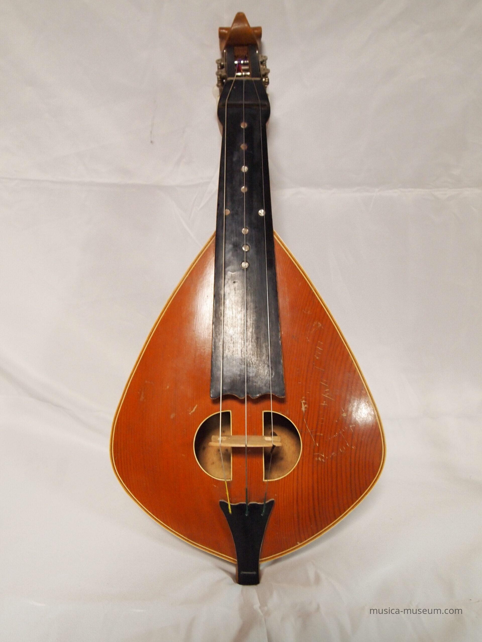 クレタンリラ（Cretan Lyra） - MUSICA MUSEUM
